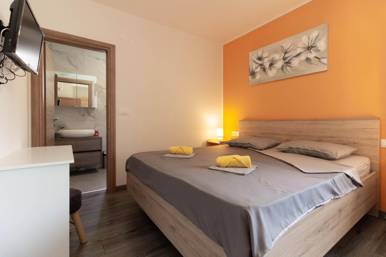 Modern Villa Eve In Medulin With Pool Near The Beach 외부 사진
