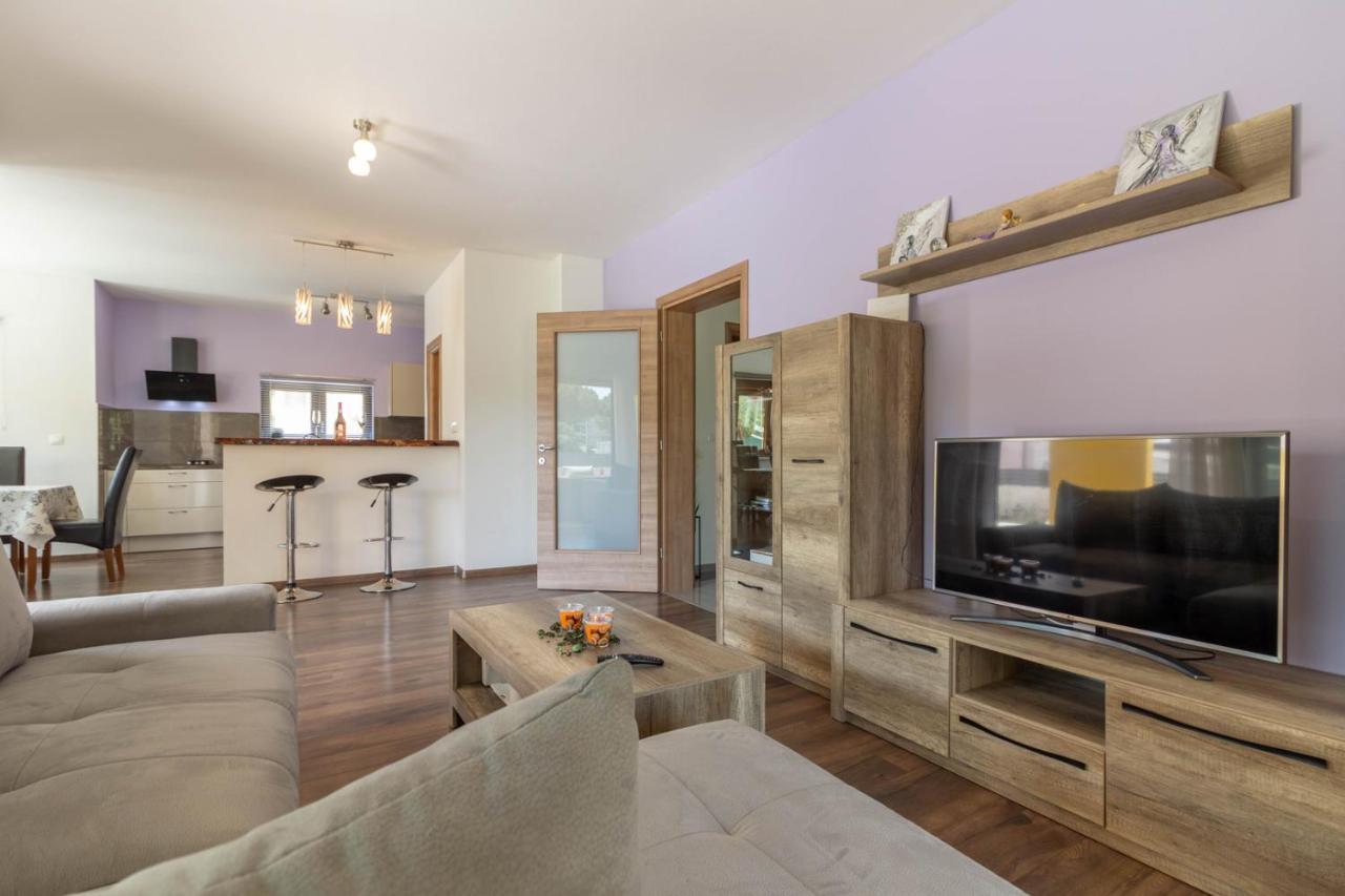 Modern Villa Eve In Medulin With Pool Near The Beach 외부 사진